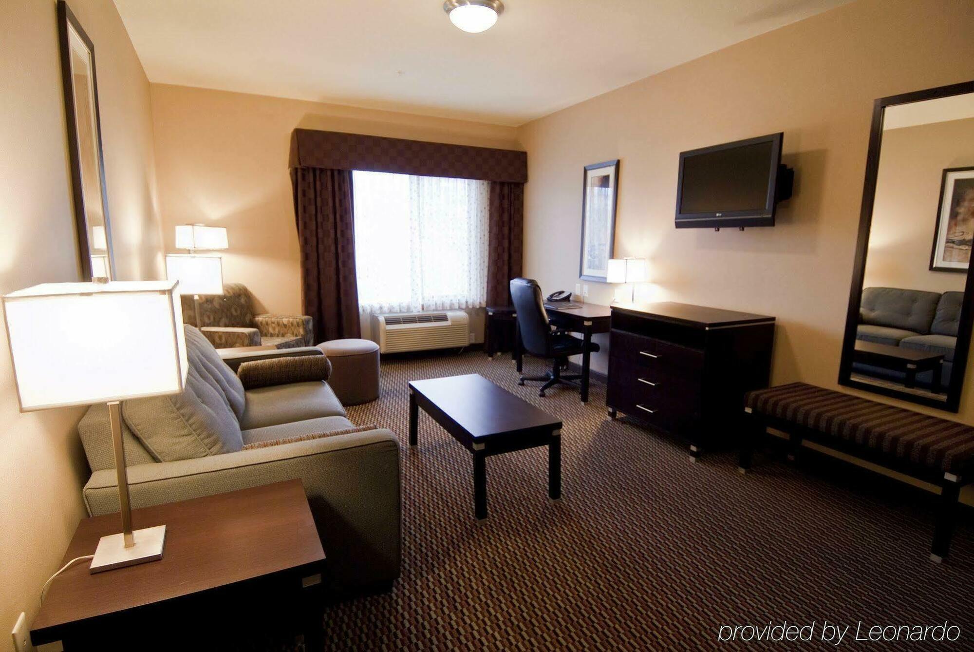 Fairfield Inn & Suites By Marriott West Kelowna Exterior foto